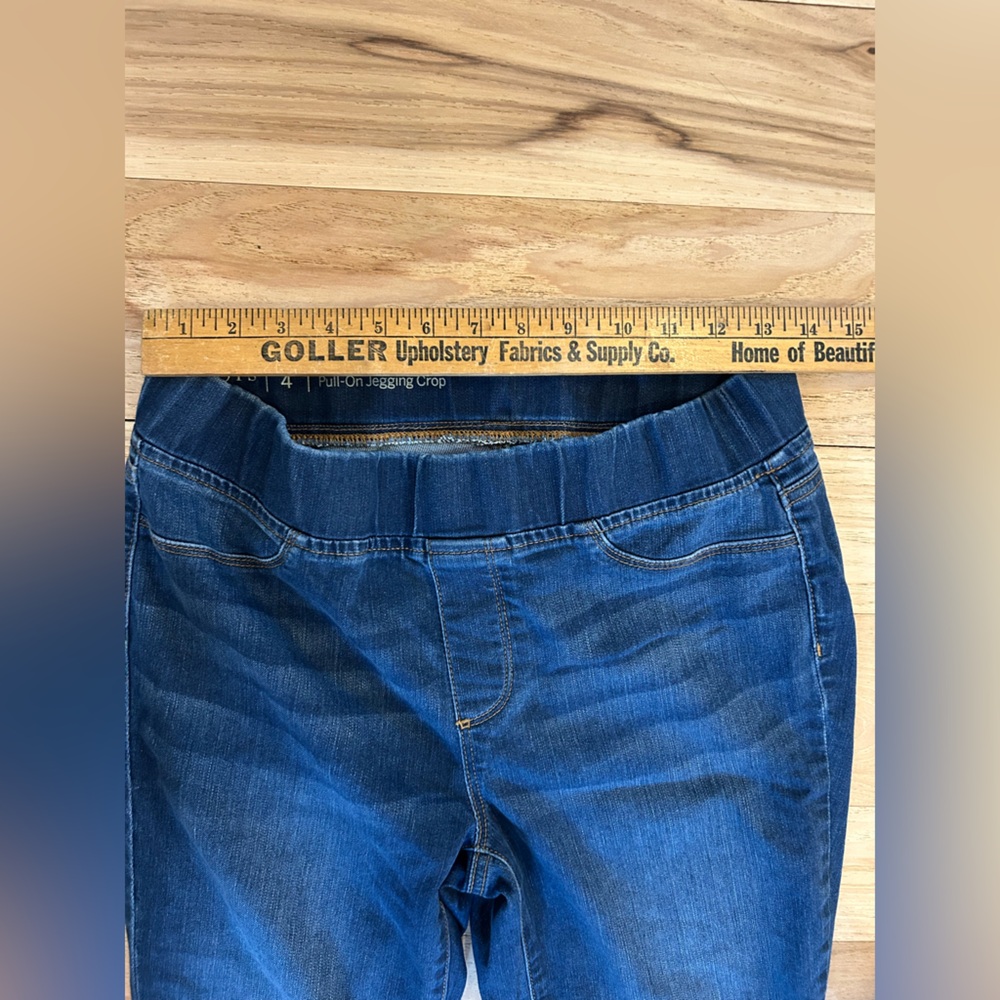 Talbots pull on jeans size 4 - Picture 4 of 7